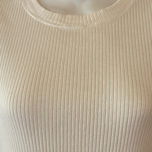 Calvin Klein Womens Medium Ivory Basic Fitted Top - Picture 3 of 7